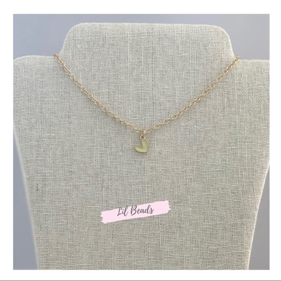 Dainty Heart Necklace - Picture 4 of 5